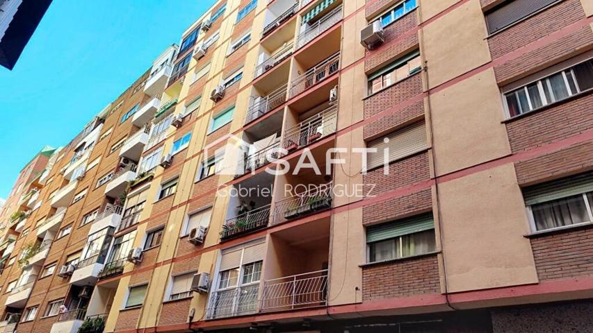 Piso en Rafael Lucenqui (Badajoz, Bda, Santa Marina) photo 0