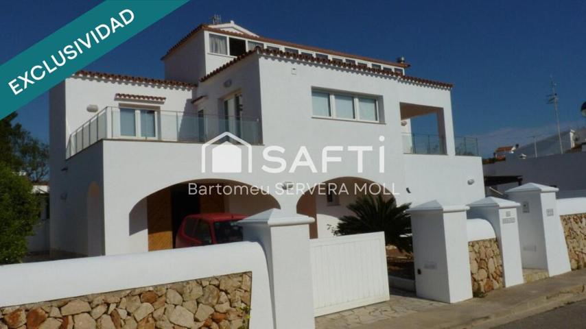 DISTINGUIDO CHALET CON PISCINA Y LICENCIA TURÍSTICA EN ZONA COSTERA DE CIUTADELLA photo 0