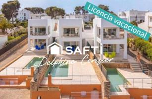 Casa con vistas al puerto de Cala d'Or en primera línea y licencia turística photo 0