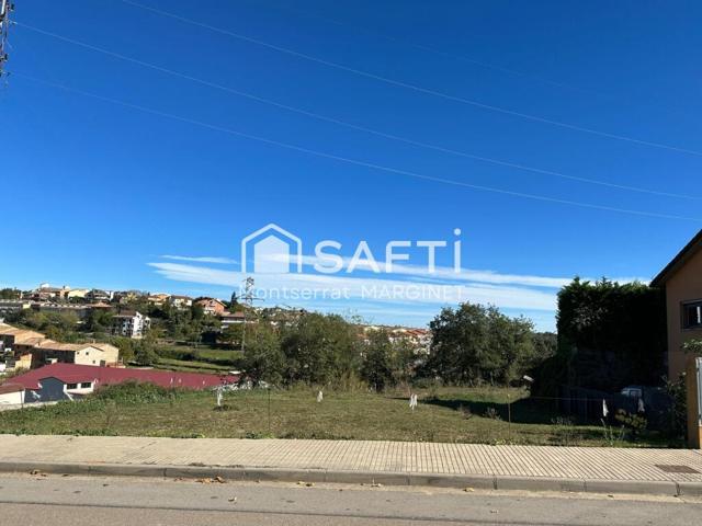 Terreno en venta en Prats de Lluçanès de 360m2 photo 0