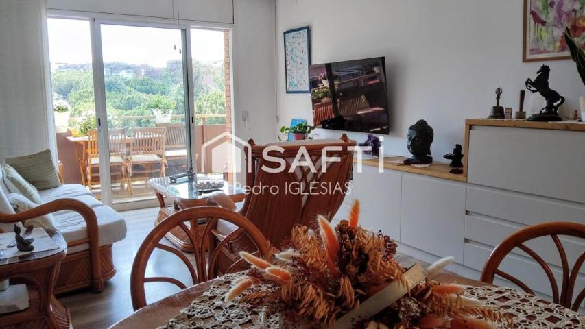 Atico Duplex con terraza privada y vistas increibles. photo 0