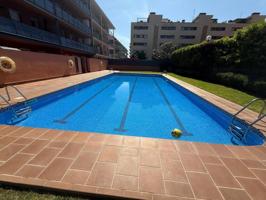 Vive en las alturas con vistas, sol y gran confort photo 0