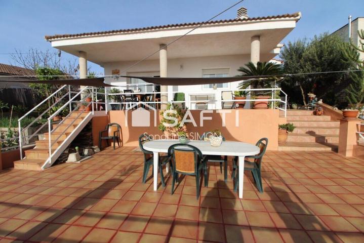 Preciosa casa de una sola planta, impecable, 4 dormitorios y vistas despejadas. photo 0