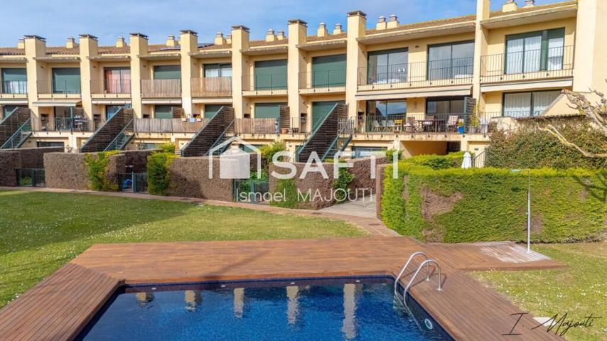 ¡Tu Hogar Ideal a 10 Minutos de la Playa! photo 0