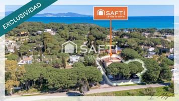 Casa Exclusiva a 400 Metros de las Playas de Sant Martí dEmpúries en la Costa Brava. photo 0