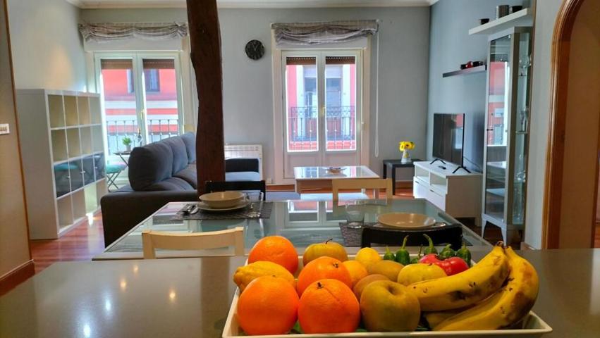 ¿Te gustaría vivir en el centro de Bilbao o quieres invertir para alquiler?,  Esta es tu oportunidad. PISO 60M2 exterior reformado, listo para vivir o para alquilar. photo 0