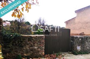 Espectacular terreno urbanizable en el corazón de la Sierra de Gata, en Torre de Don Miguel, 1.141m2 de los cuales 400m2 son urbanizables para construir. Vistas como se ve en las fotos increíbles. Precio muy por debajo del valor catastral. Aprovecha la photo 0