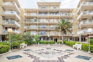 Piso En venta en Les Palmeres, Miramar photo 0