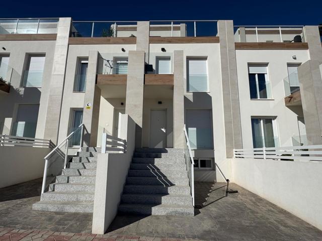 Adosado de obra nueva en Gran Alacant – 2024-2025 photo 0