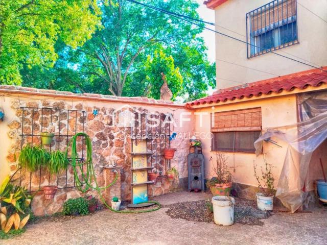 CASA DISPONIBLE EN CINCO CASAS photo 0