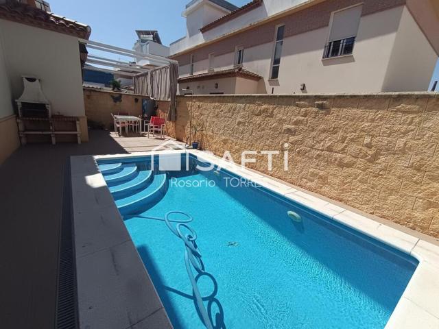 Casa en venta zona del campo de fútbol photo 0
