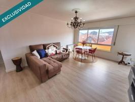 PISO EN VENTA EN RIBEIRA A 150 METROS DE LA PLAYA photo 0