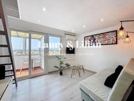Apartamento reformado con vistas a los canales de Empuriabrava photo 0