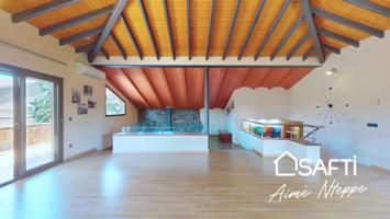 PRESTIGIOSO CHALET MODERNO CON ELEGANCIA ATEMPORAL photo 0