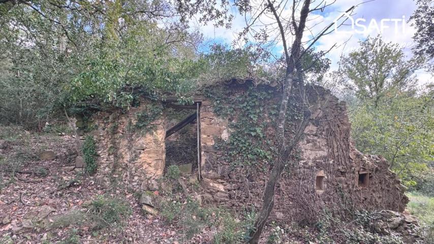 Masía Reconstruible en pleno Bosque y Naturaleza con Vistas Panorámicas. photo 0