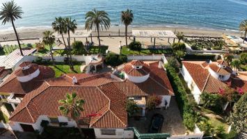 Villa En venta en Torrox photo 0