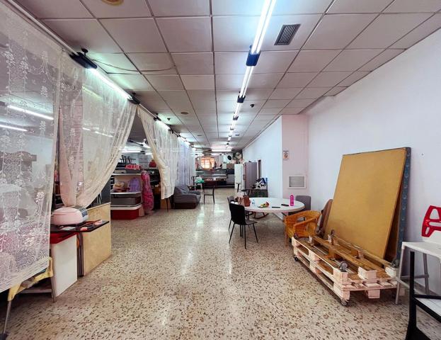 LOCAL EN VENTA MARACENA photo 0