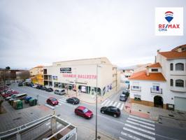 SE VENDE BONITO PISO EN AVENIDA DE RONDA, BAZA. photo 0
