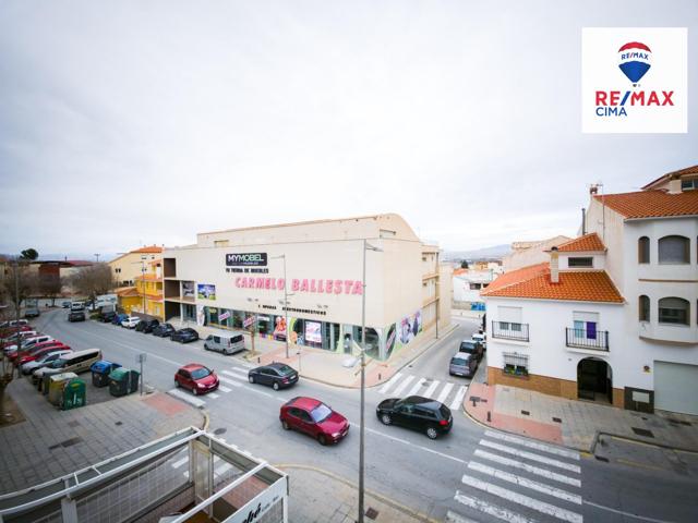 SE VENDE BONITO PISO EN AVENIDA DE RONDA, BAZA. photo 0
