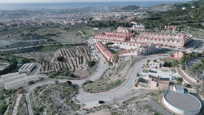 ¡Tu oportunidad de vivir en un entorno único y privilegiado en Motril! photo 0