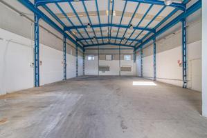 NAVE INDUSTRIAL EN VENTA – EXCELENTE OPORTUNIDAD photo 0