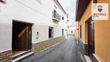 Casa en Caniles con 6 Dormitorios photo 0