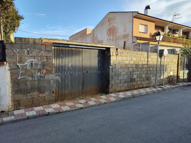 Parcela Urbana en Venta en Dílar – 342 m² | Excelente Ubicación photo 0