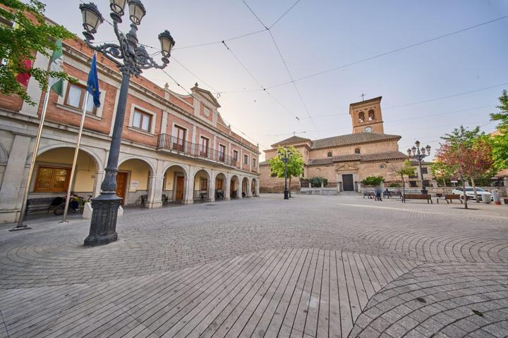 EDIFICIO EXCLUSIVO EN VENTA – CENTRO DE ALBOLOTE photo 0