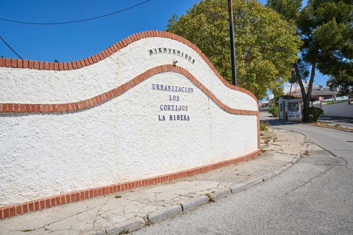 CASA DE UNA PLANTA CON PARCELA DE 400M2 EN PLENA NATURALEZA A SOLO 15 MINUTOS DE GRANADA photo 0
