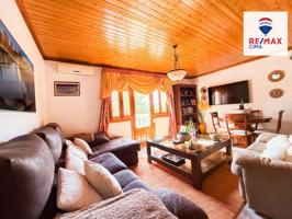 SE VENDE ESPECTACULAR CHALET EN CÚLLAR BAZA photo 0
