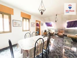 Ático luminoso en Huéscar con 2 baños y gran salón photo 0