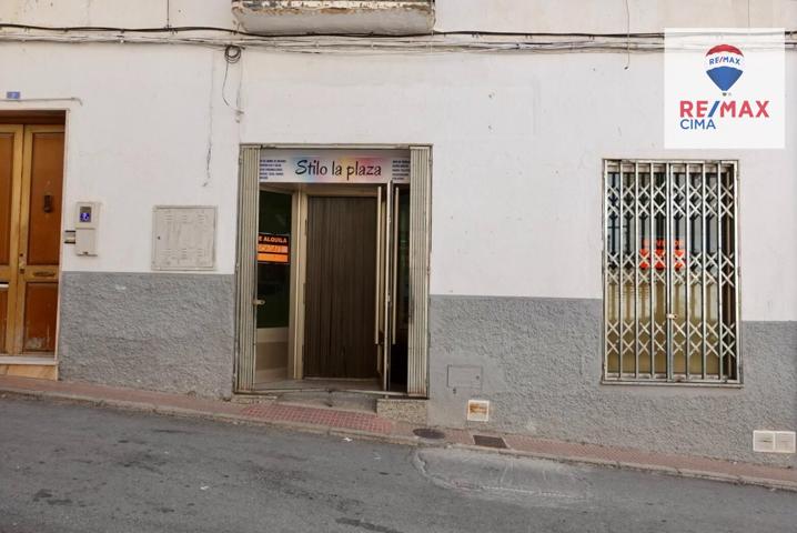 SE VENDE O SE ALQUILA LOCAL COMERCIAL EN EL CENTRO DE CÚLLAR BAZA photo 0