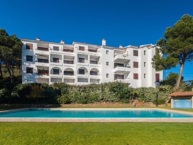 Piso En venta en Begur photo 0