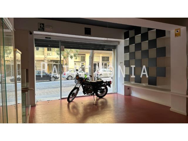 Local En alquiler en Dreta De L'Eixample, Barcelona photo 0