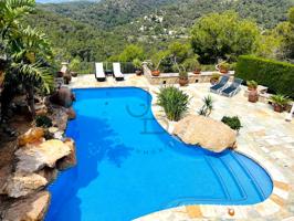 Encantadora Casa a la venta en Roca Llisa photo 0