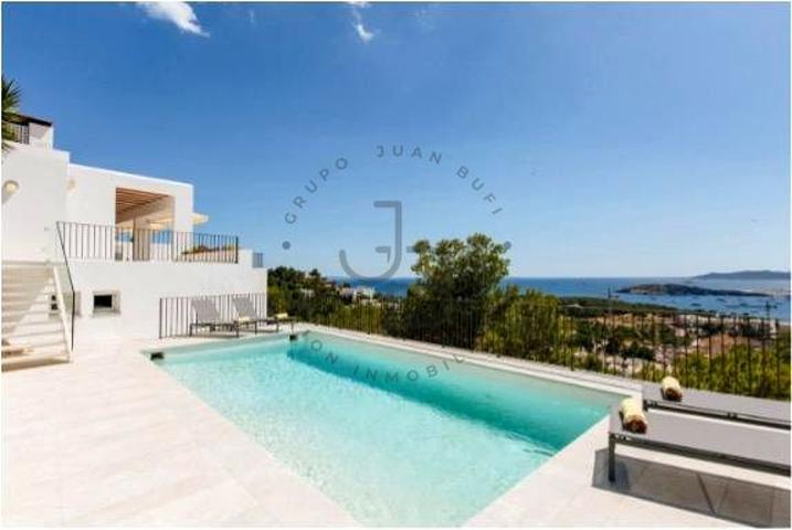 Villa con encanto y vistas espectaculares a Ibiza photo 0