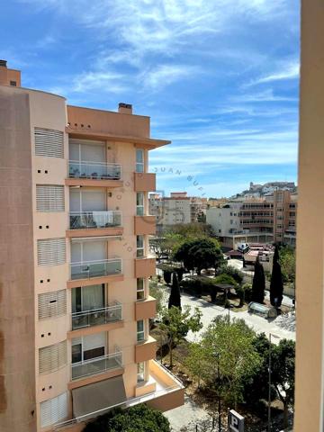 EN VENTA – Piso de 3 habitaciones en el centro de Ibiza ciudad photo 0