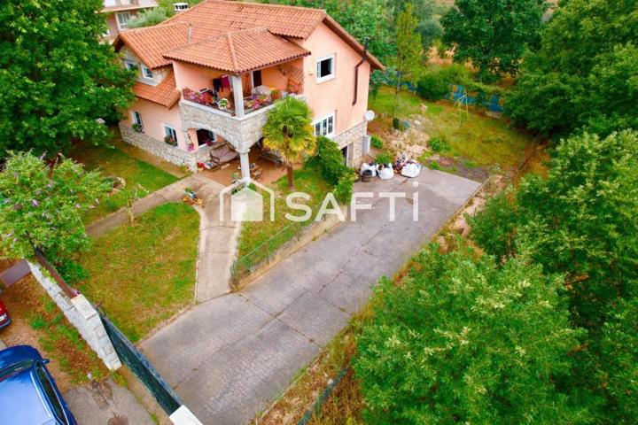 PRECIOSO CHALET INDEPENDIENTE CON FINCA A 10 MINUTOS DEL CENTRO DE LEÓN. photo 0