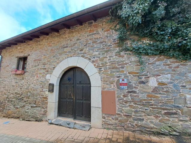 CASA DE PIEDRA REFORMADA photo 0