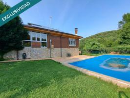 CASA CON PISCINA EN BEMBIBRE photo 0