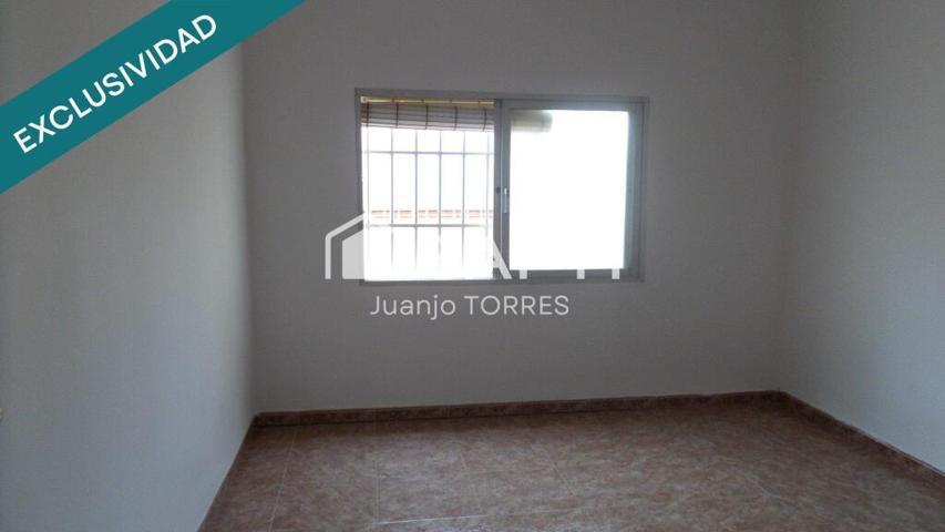 Vivienda unifamiliar en el centro de Tabernas (Almería). photo 0