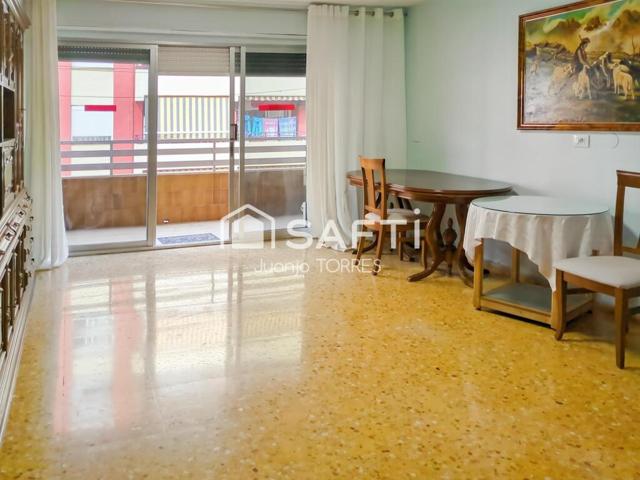 Piso familiar ubicado dentro de residencial exclusiva en centro ciudad photo 0