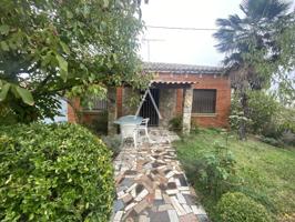 Terreno con casa en Coreses photo 0