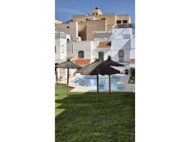 Venta de Casa adosada con piscina en  Aguadulce Norte photo 0