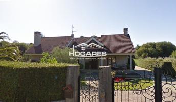 Chalet en Venta en Centro photo 0