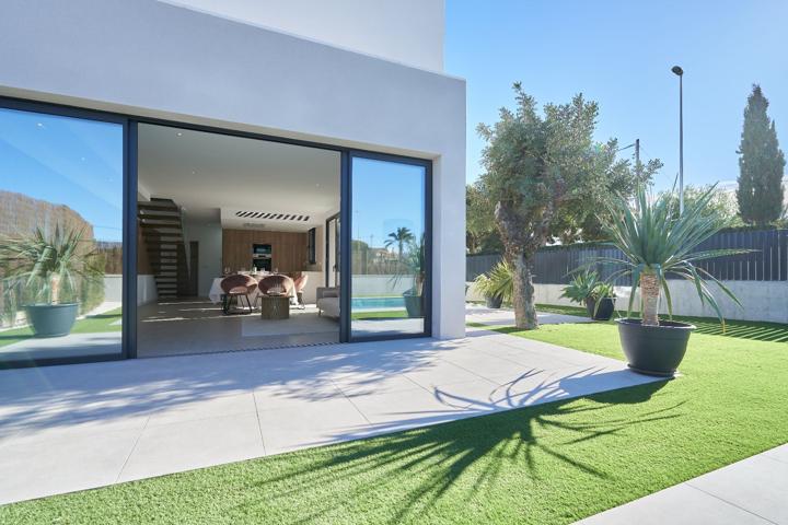 Villa En venta en Sant Joan d'Alacant photo 0