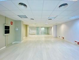 Oficina En alquiler en Mataró photo 0