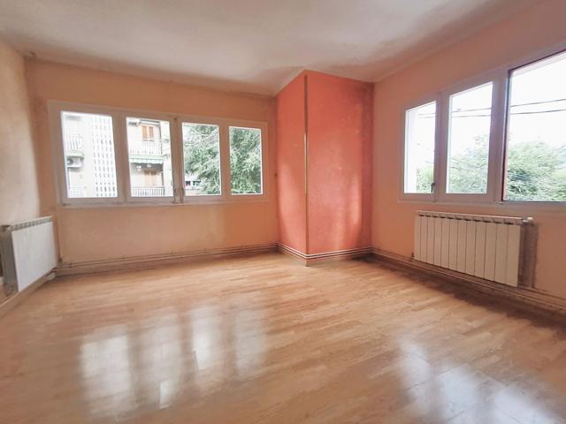 Piso En venta en Mataró photo 0