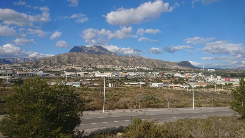 Terrenos Edificables En venta en Villajoyosa-La Vila Joiosa photo 0
