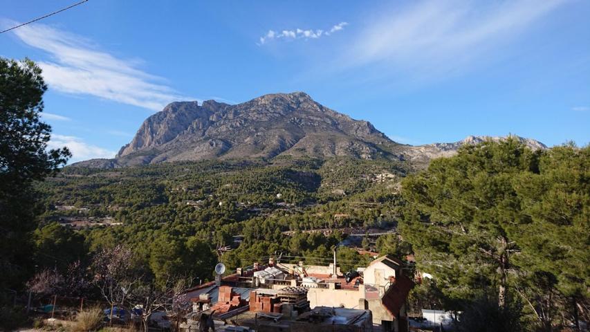 Terrenos Edificables En venta en Finestrat photo 0